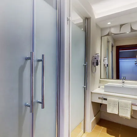 Robinson Nobilis Resort 5*